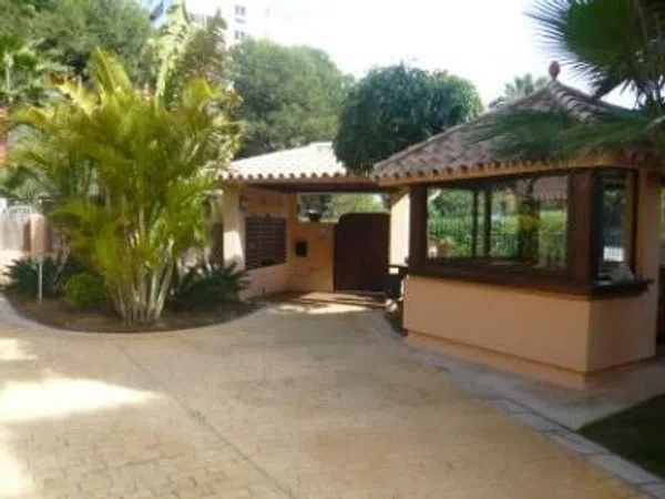 Piso en avenida Jacaranda, 25 - Foto 3