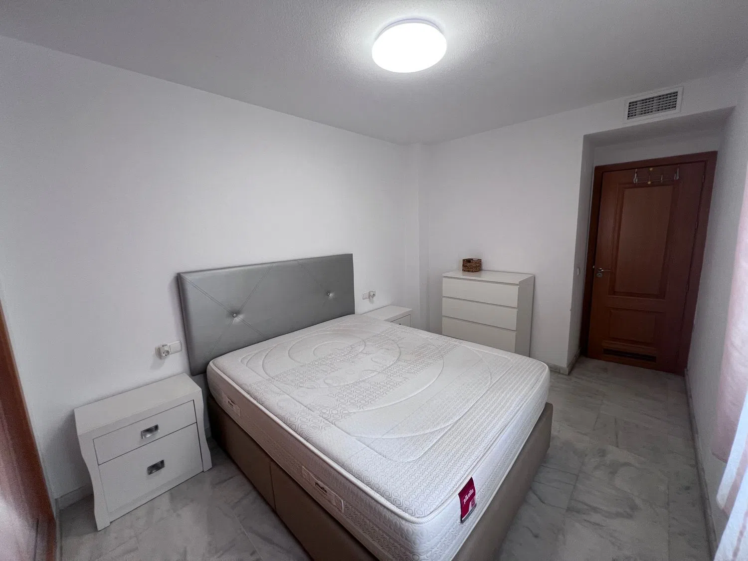 Piso en calle Héroe de Sostoa, 112 - Foto 4