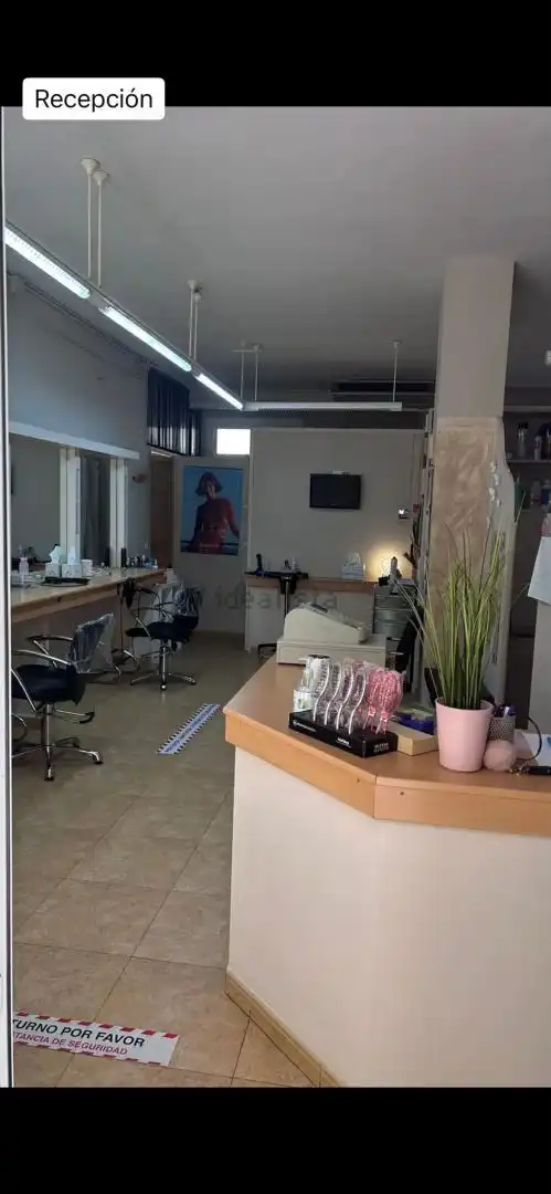 Local comercial en  Passatge Riu Llobregat 222 - Foto 4