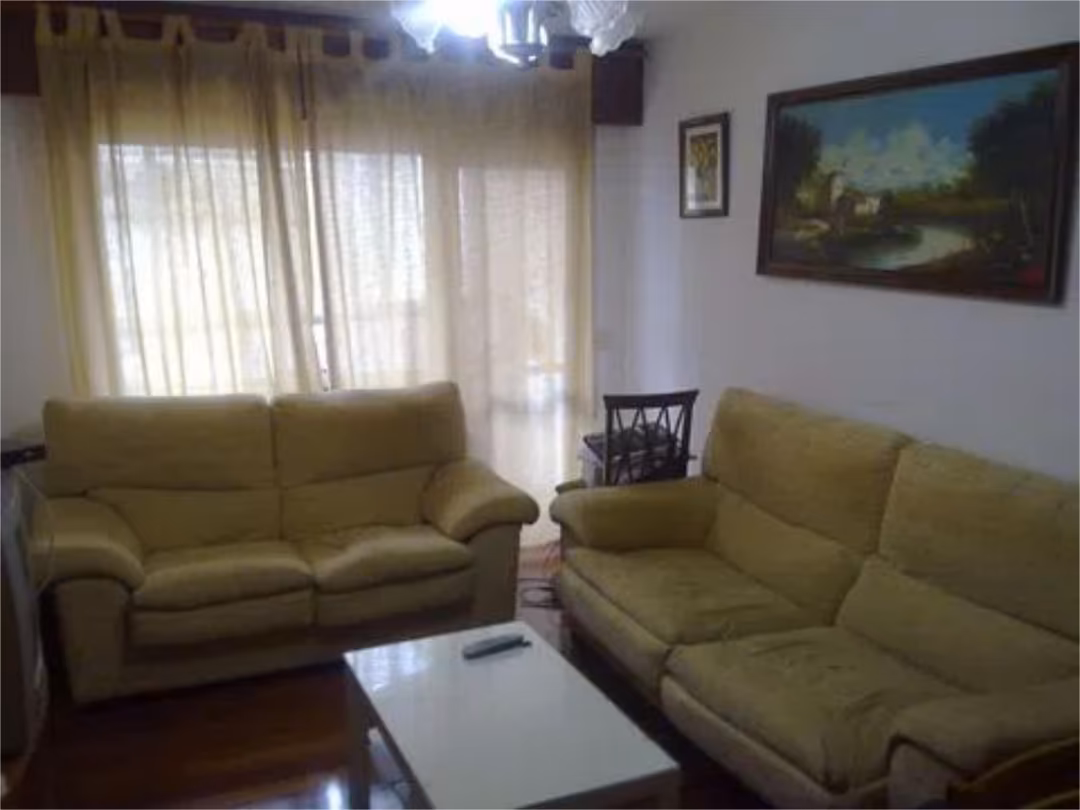 Piso en  Avenida de Romero Donallo 43