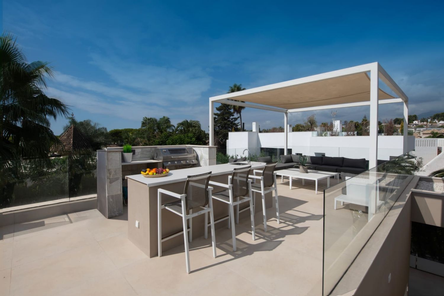 Casa independiente en Barrio La Carolina-Guadalpín - Foto 7