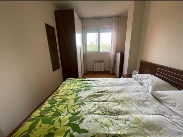 Piso en Calle del Doctor Espina, 44, Opañel - Foto 3