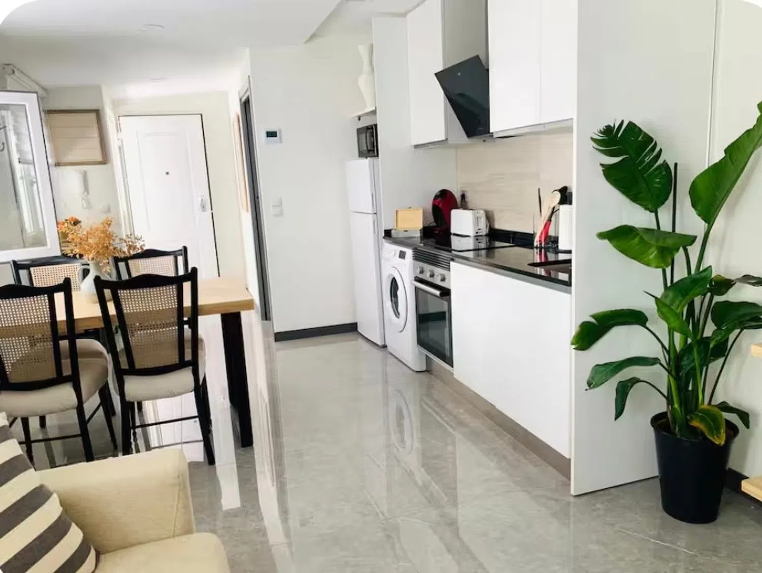 Estudio en calle de Francisco Pizarro, 7 - Foto 6