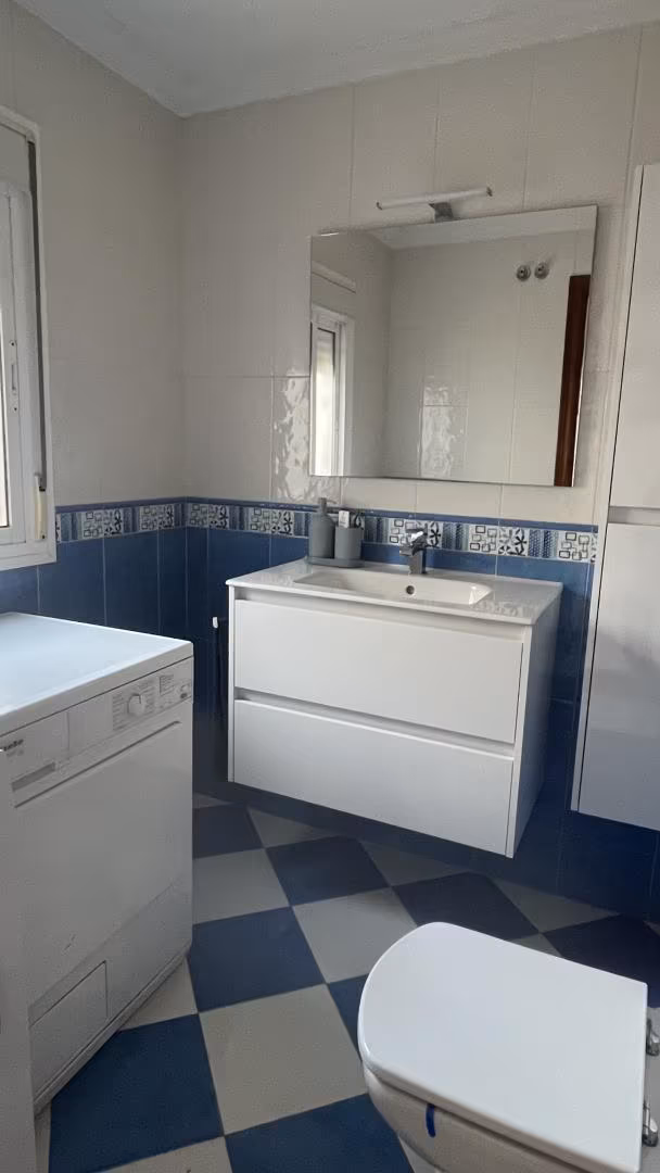 Casa adosada en  Sevilla Capital - Foto 2