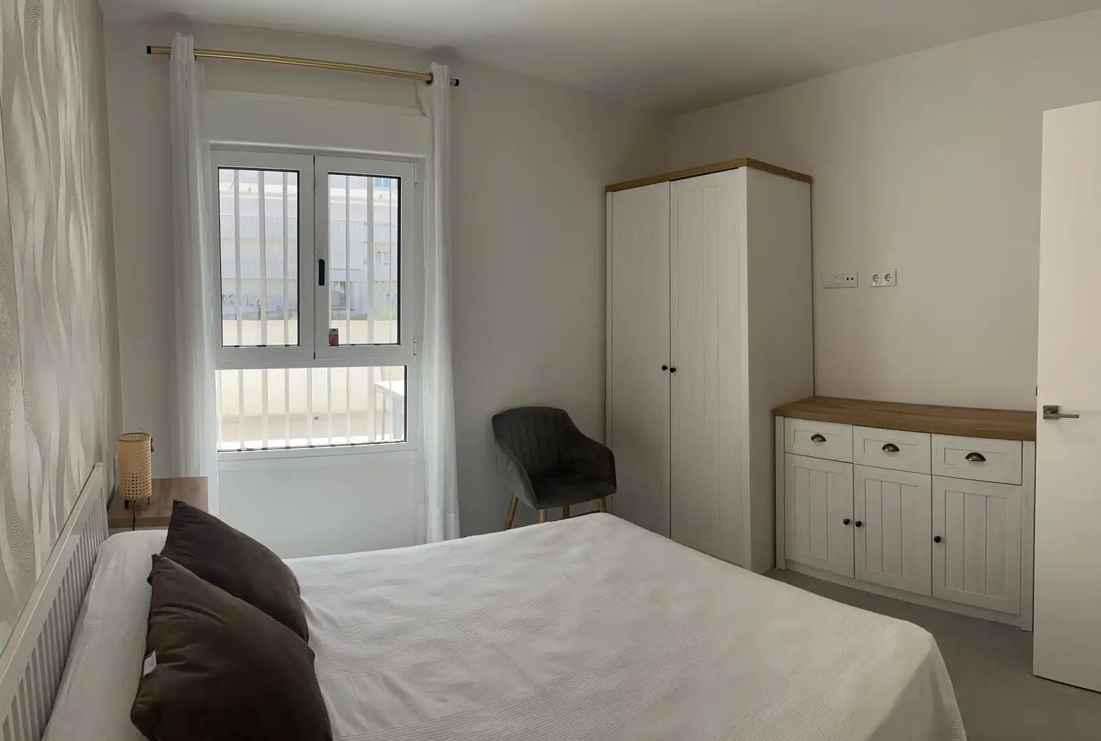 Piso en  Avenida Camarón de la Isla 8 - Foto 4