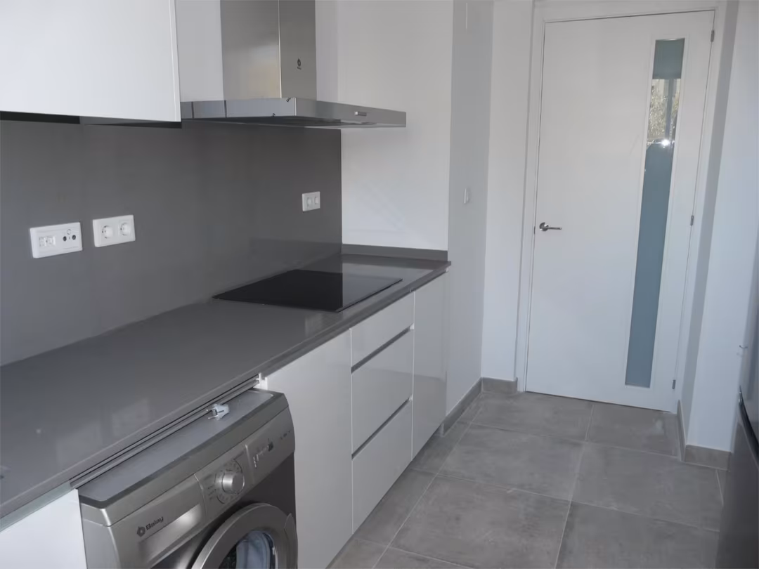 Piso en  Avenida Artista Remigio Soler López 9 - Foto 7