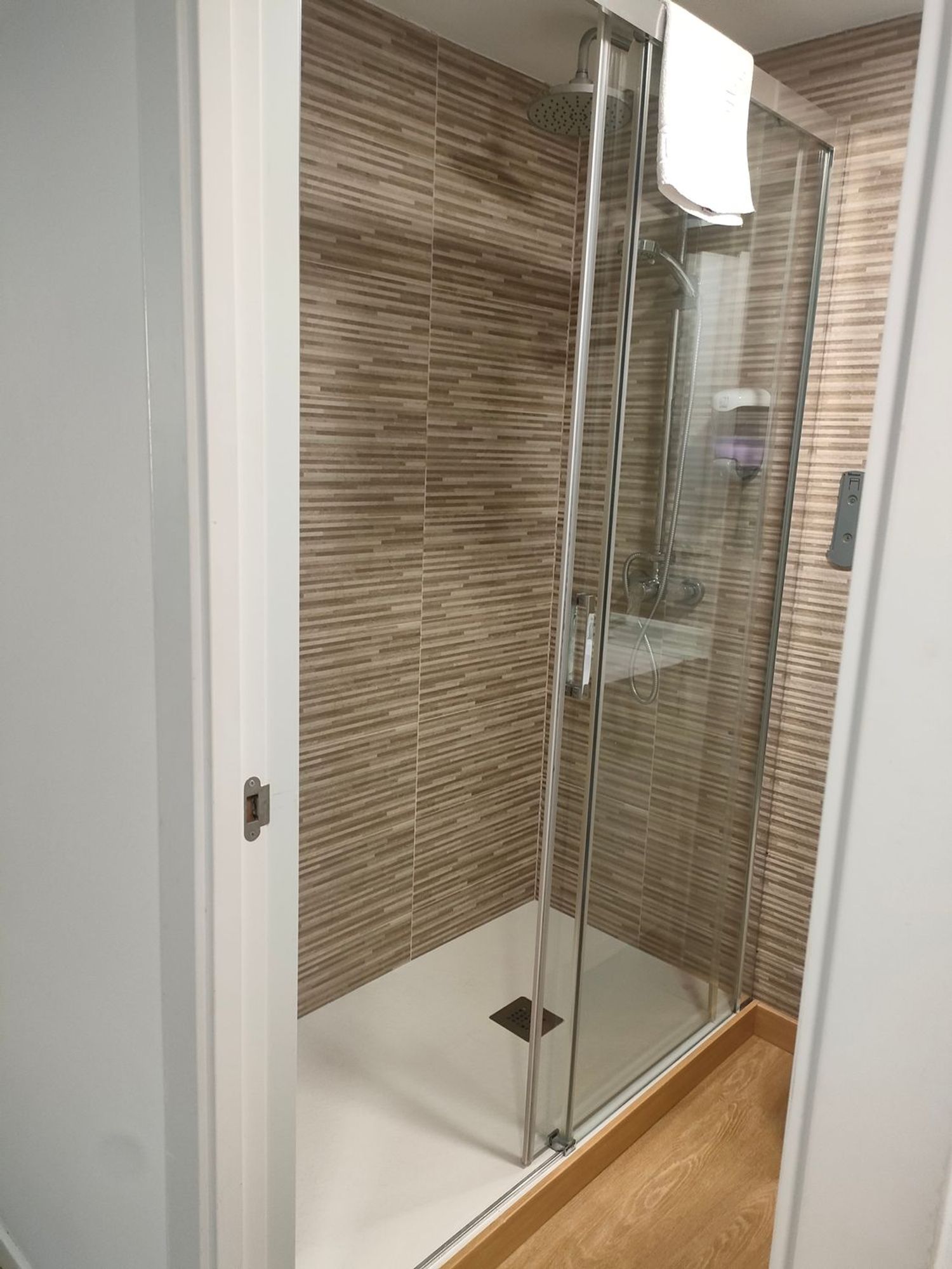 Estudio en calle de Almagro, 10 - Foto 17