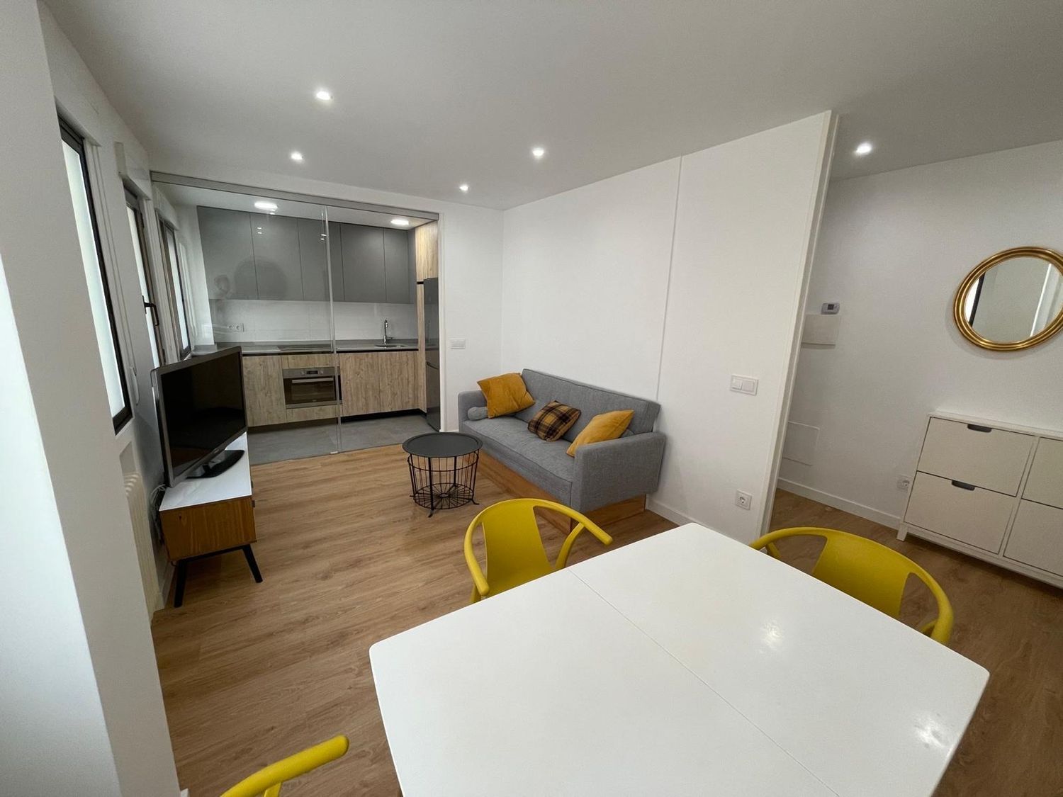 Estudio en avenida de Italia, 11