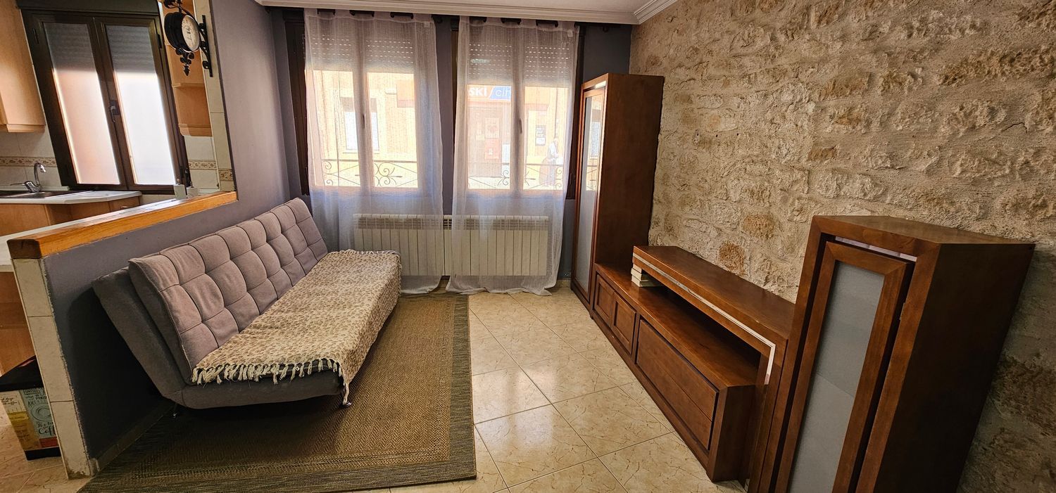 Piso en Ayllon - Foto 2