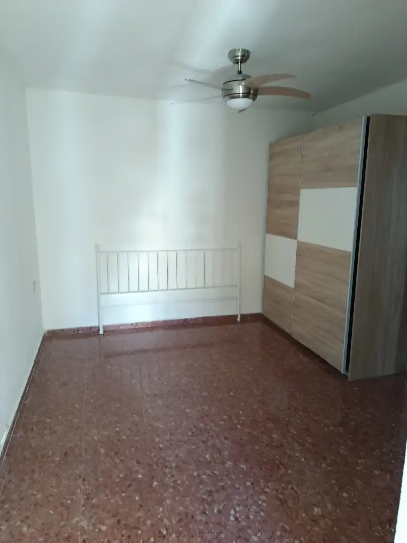 Piso en  Carrer d'Emili Baró 37 - Foto 5