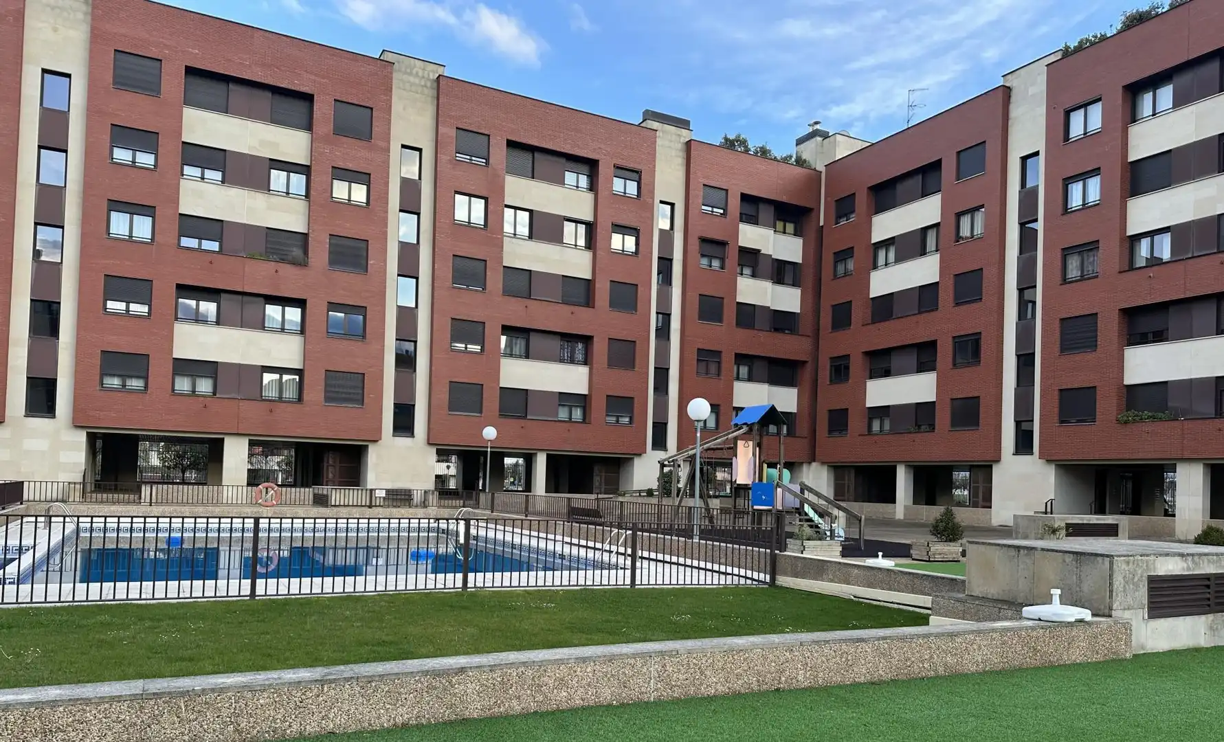 Piso en  Parque de los Picos de Urbión 30 - Foto 2