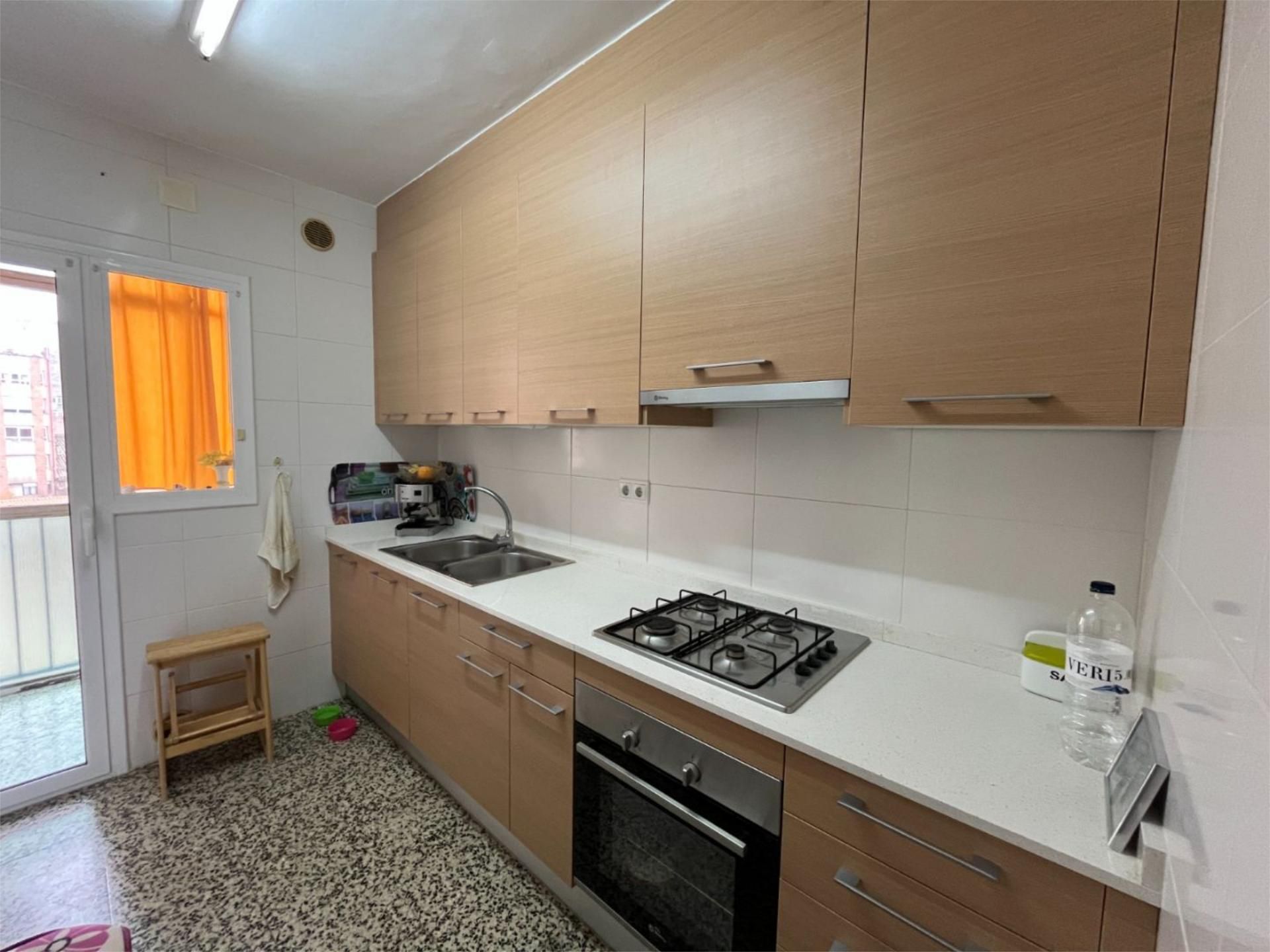 Piso en  Carrer Príncep de Viana 17 - Foto 2