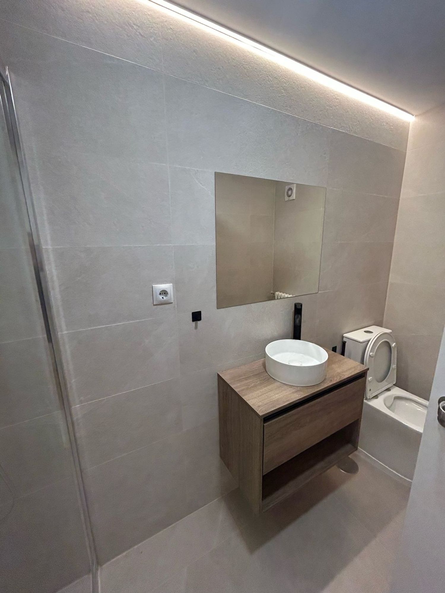 Piso en calle Alcalá, 387 - Foto 3