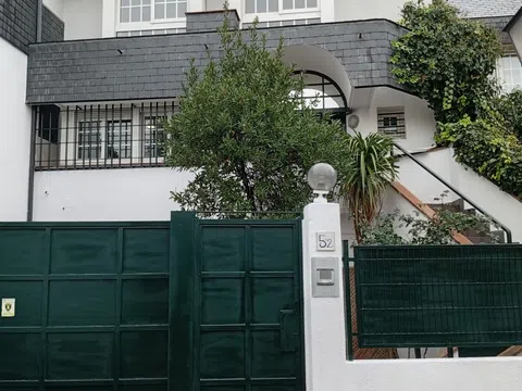 Chalet adosado en calle de la Peña del Oso, 2