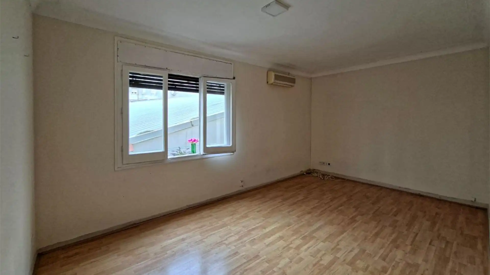 Piso en  Carrer de Benet Mateu 55 - Foto 5