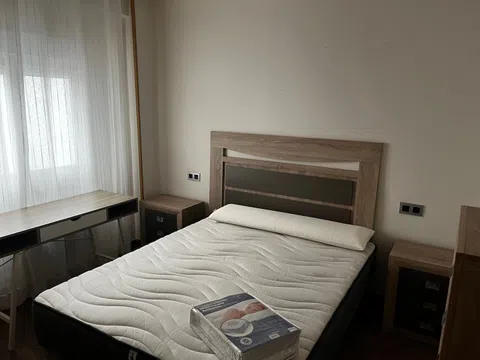 Piso en camino de Ronda, 184