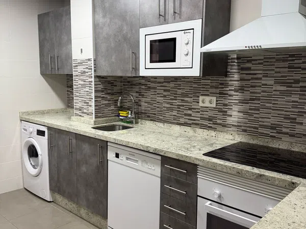 Piso en calle Cronista Diego Rodriguez de Almela, 8