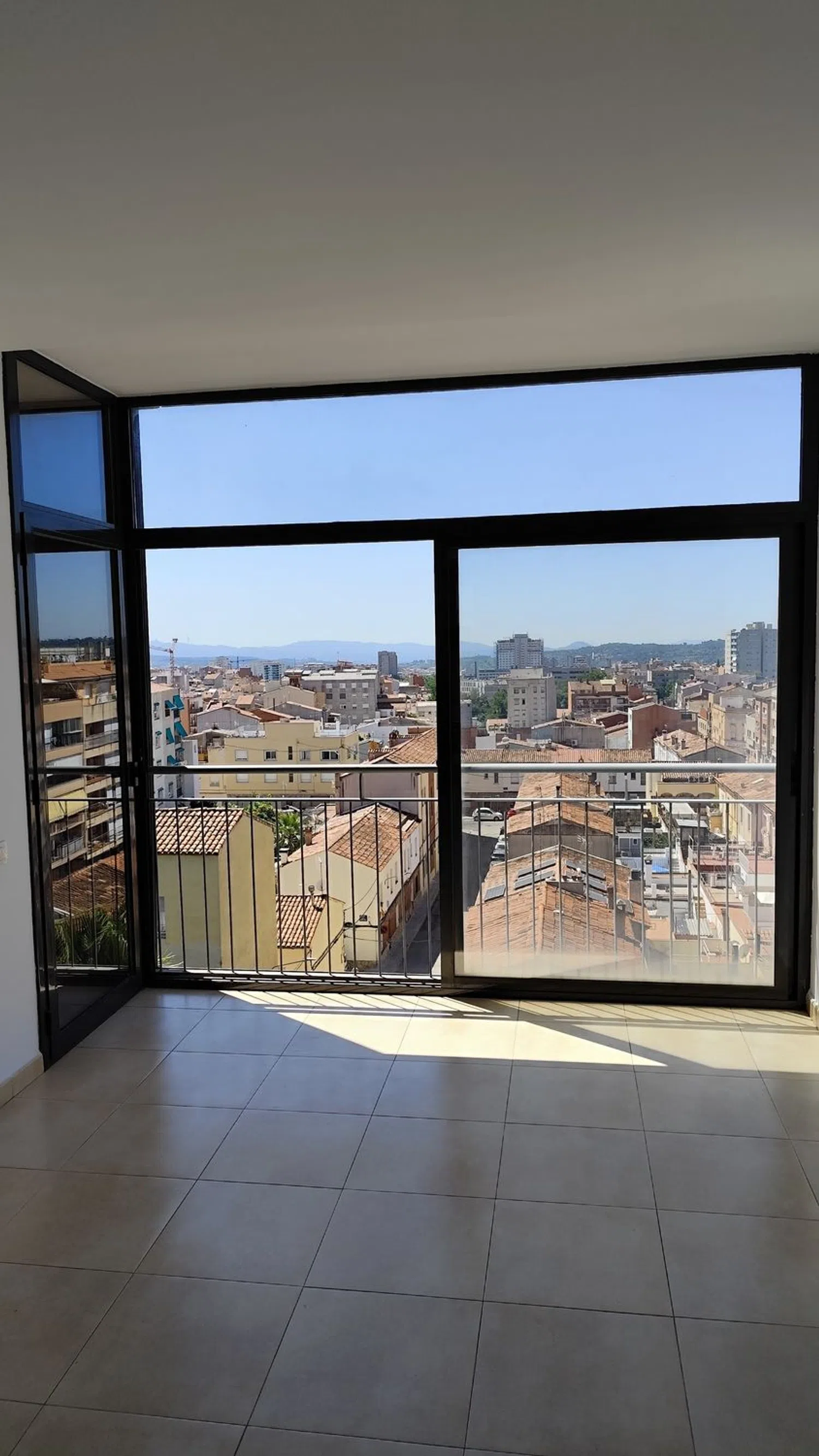 Piso en avenida de l'Abat Marcet, 34 - Foto 2