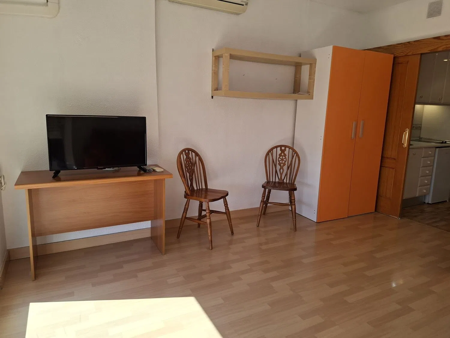 Piso en calle Poeta Vila y Blanco, 4 - Foto 2