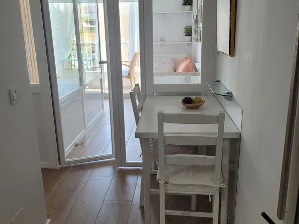 Estudio en calle de la Salut, 5 - Foto 4