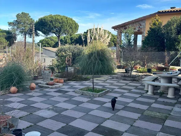 Casa independiente en calle d'Arenys de Mar, 49 - Foto 9