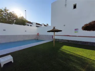 Casa adosada en chiclana de la dorn - Foto 9