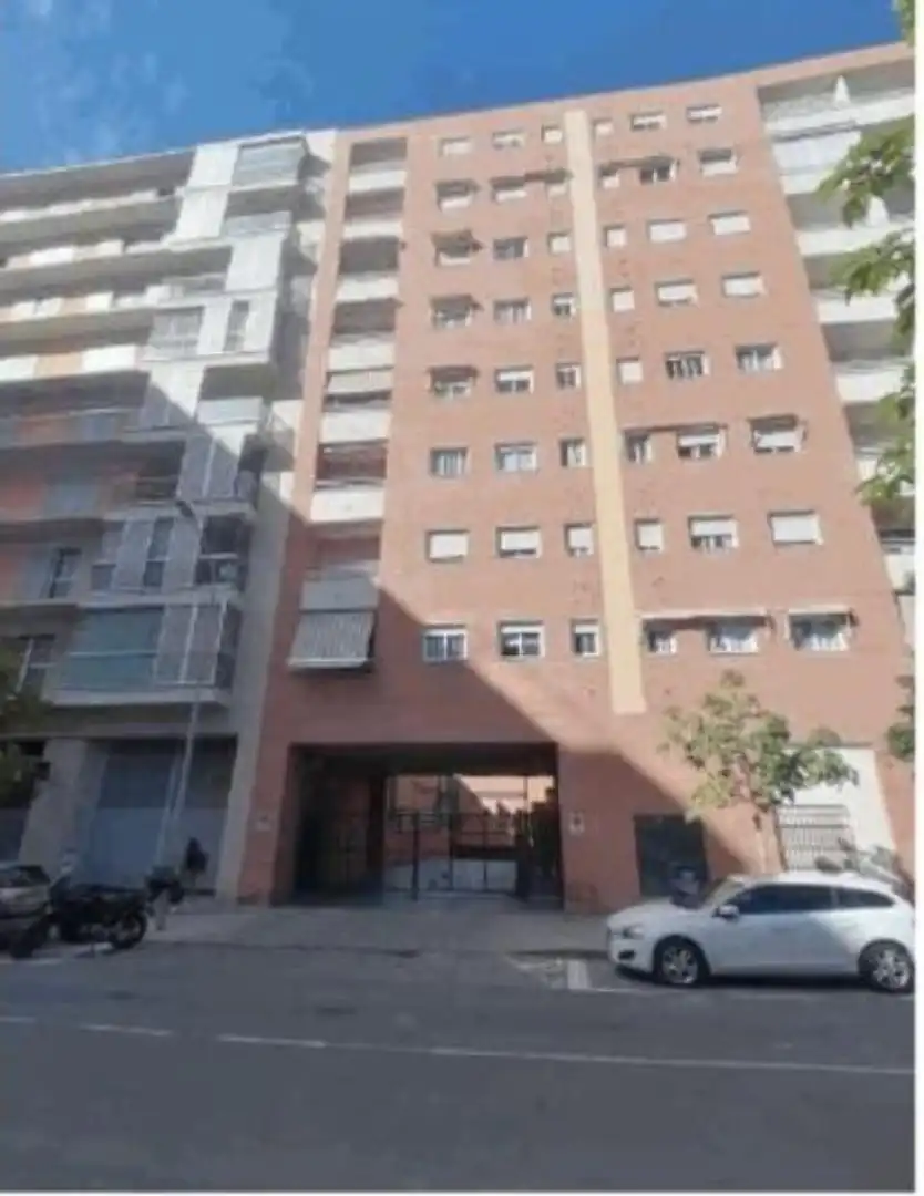 Piso en  Calle Sacerdote Isidro Albert 12 - Foto 2