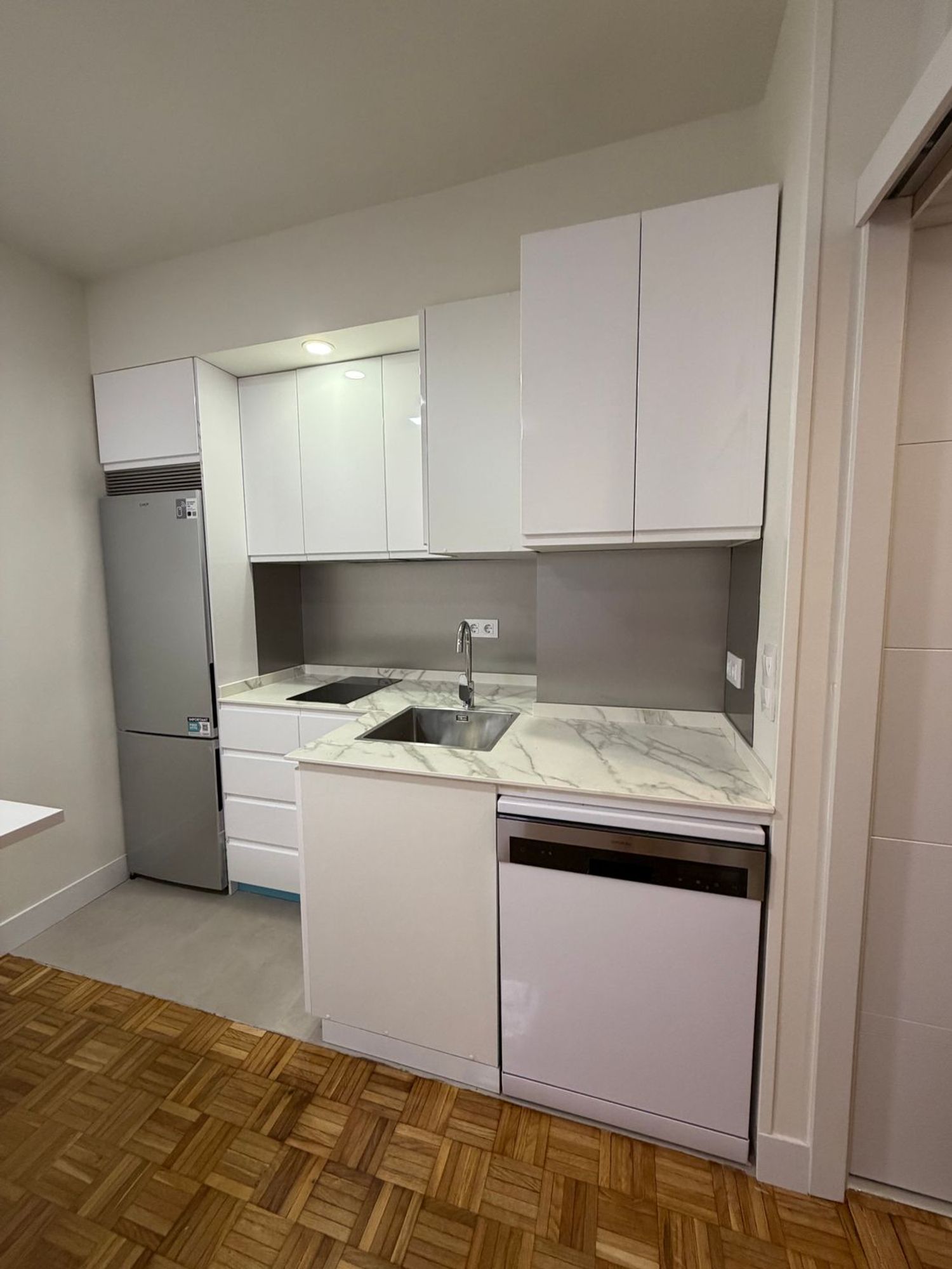 Piso en calle de Clara del Rey, 12 - Foto 13