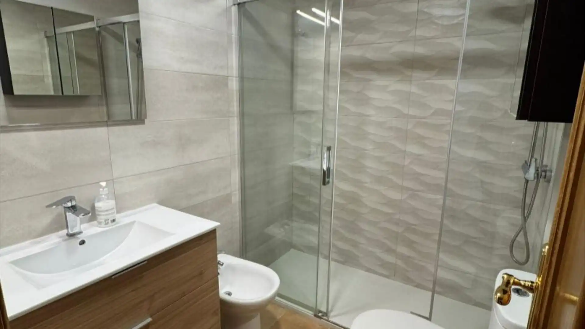 Casa adosada en  Carrer del Ressol 5 - Foto 19