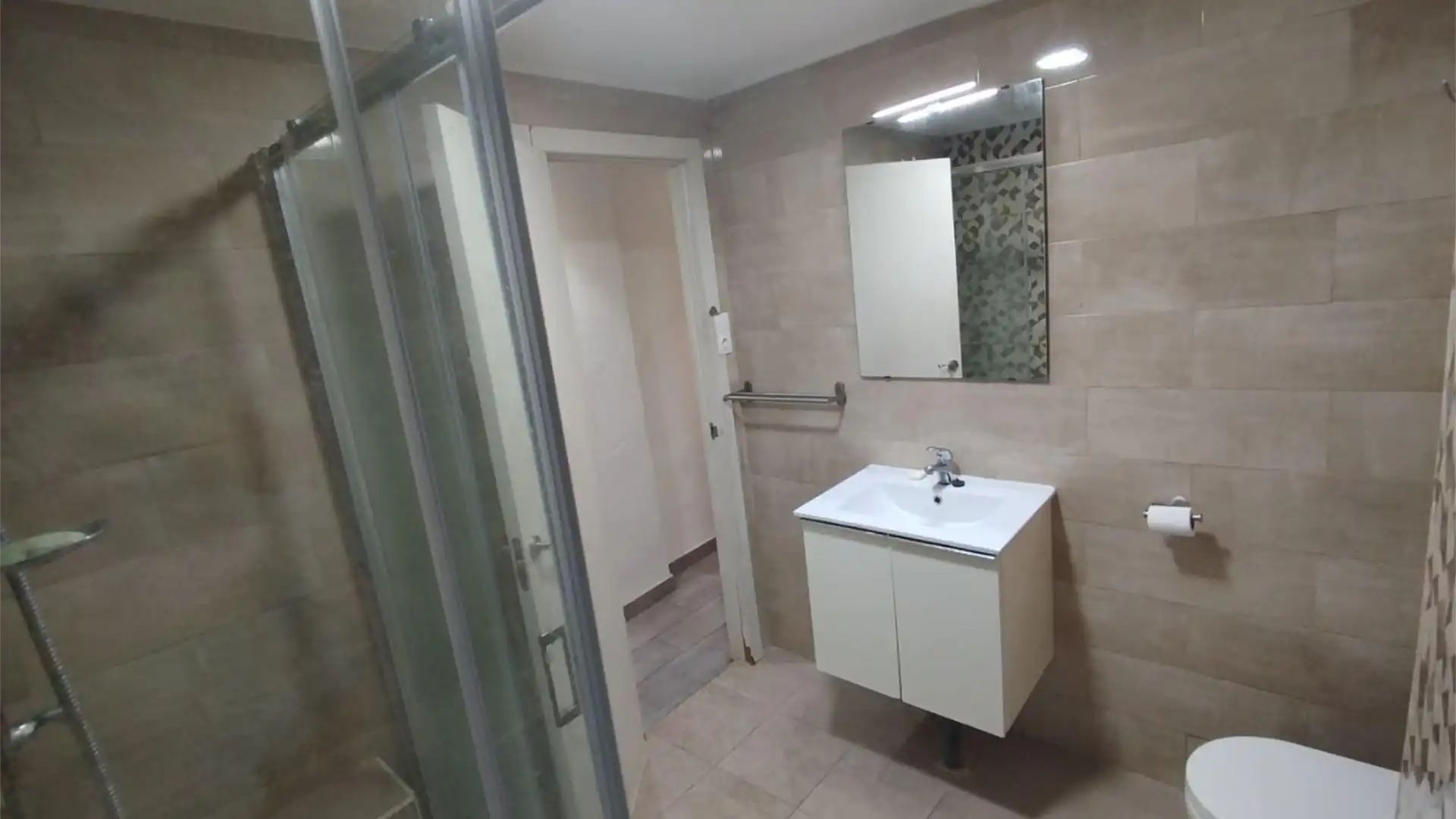 Piso en  Carrer Doctor Ferrán 100 - Foto 12