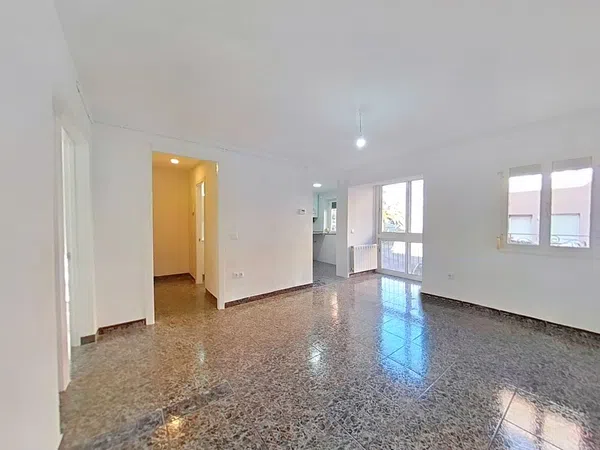 Piso en Barrio Les Roquetes - Foto 1