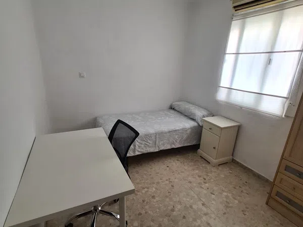 Piso en calle Cerro Muriano, 31 - Foto 4