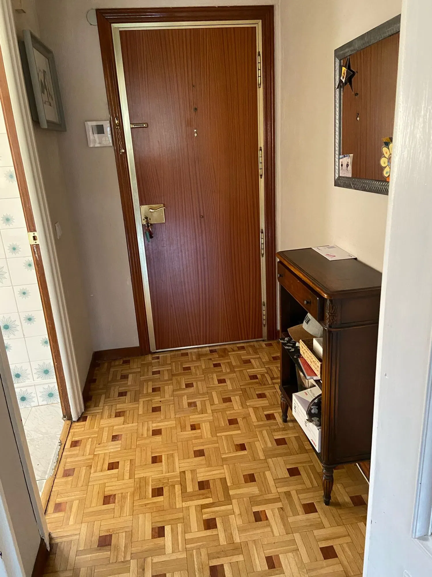 Piso en calle Pico de los Artilleros, 81