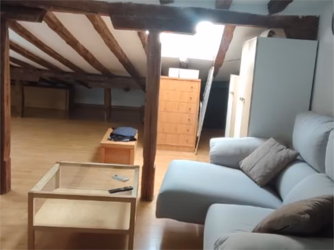 Piso en  Calle de Valencia 13 - Foto 2