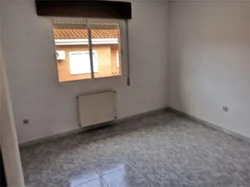 Casa adosada en Zona polideportivo La Magdalena - Foto 6