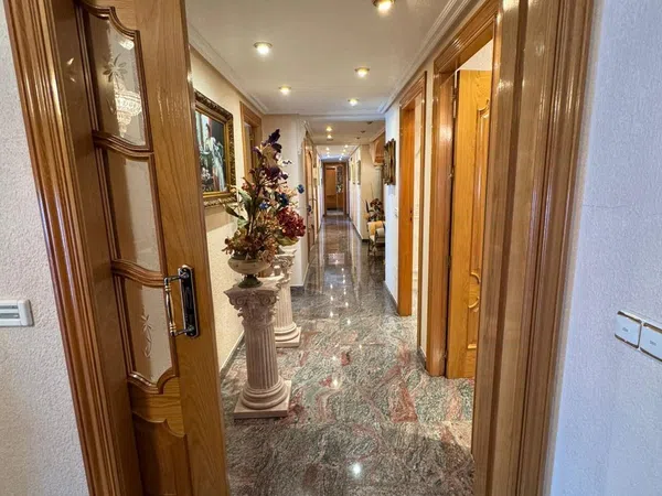 Casa o chalet independiente en Calle Marqués de Ordoño, 61 C. - Foto 8