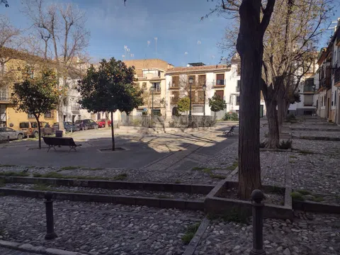 Piso en calle Parra Alta de Cartuja, 48