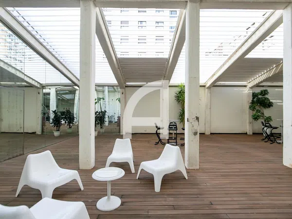 Local en Calle de Wellington, El Parc i la Llacuna del Poblenou - Foto 4