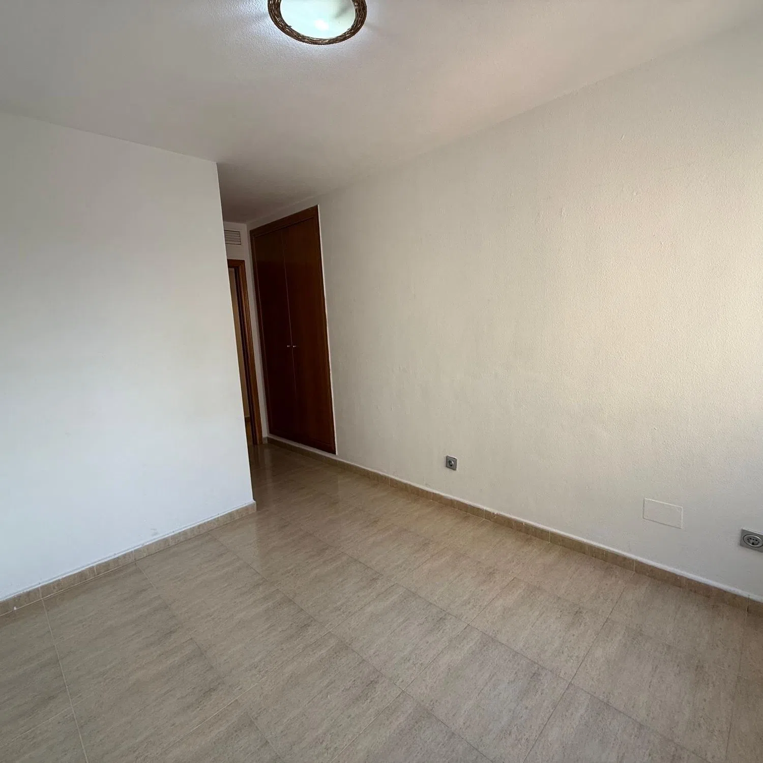 Piso en avenida Don Juan de Borbon, 96 - Foto 11