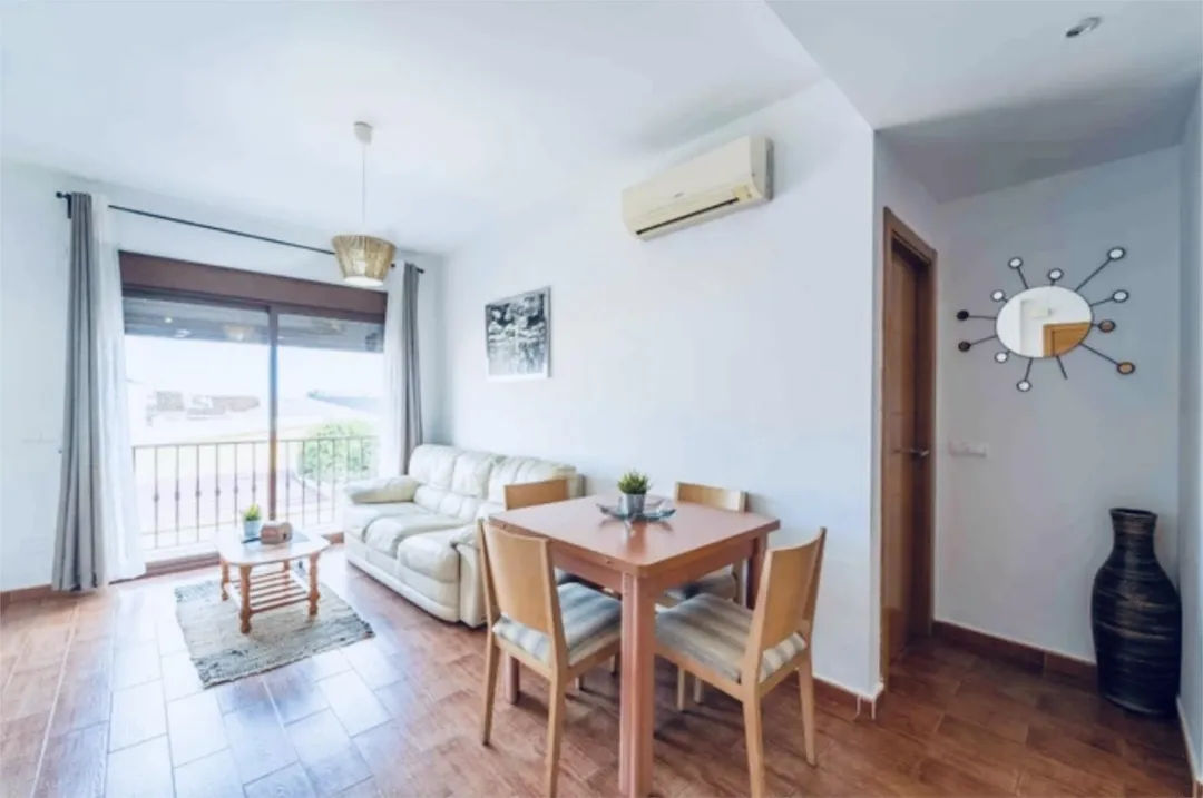 Piso en  Calle Hermanos Cortés 9 - Foto 1