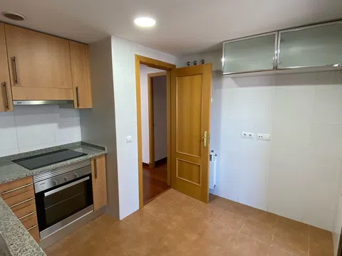 Piso en calle Alcalde Henche de la Plata, 26