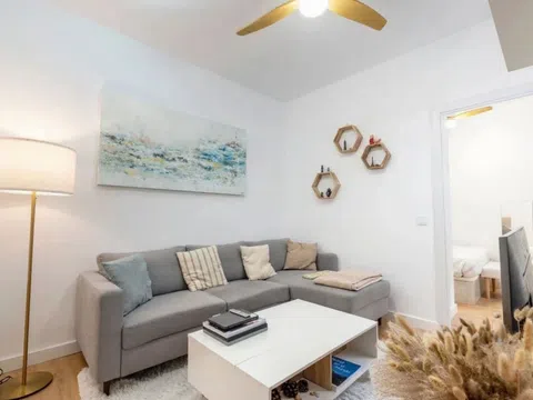 Piso en calle de las Virtudes, 21