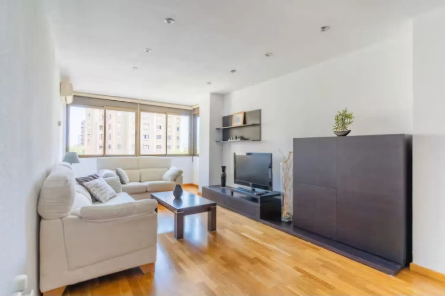 Piso en avenida del Primat Reig, 127 - Foto 2