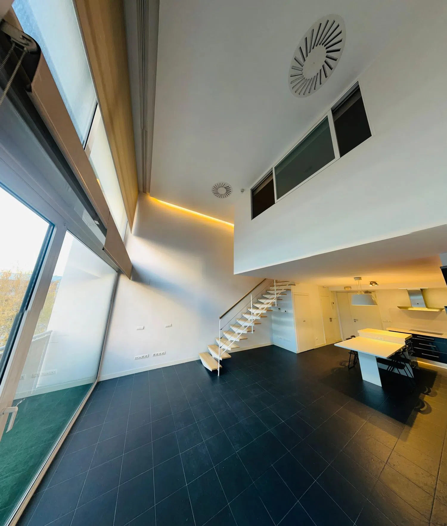 Estudio en calle de Julián Camarillo, 47 - Foto 5