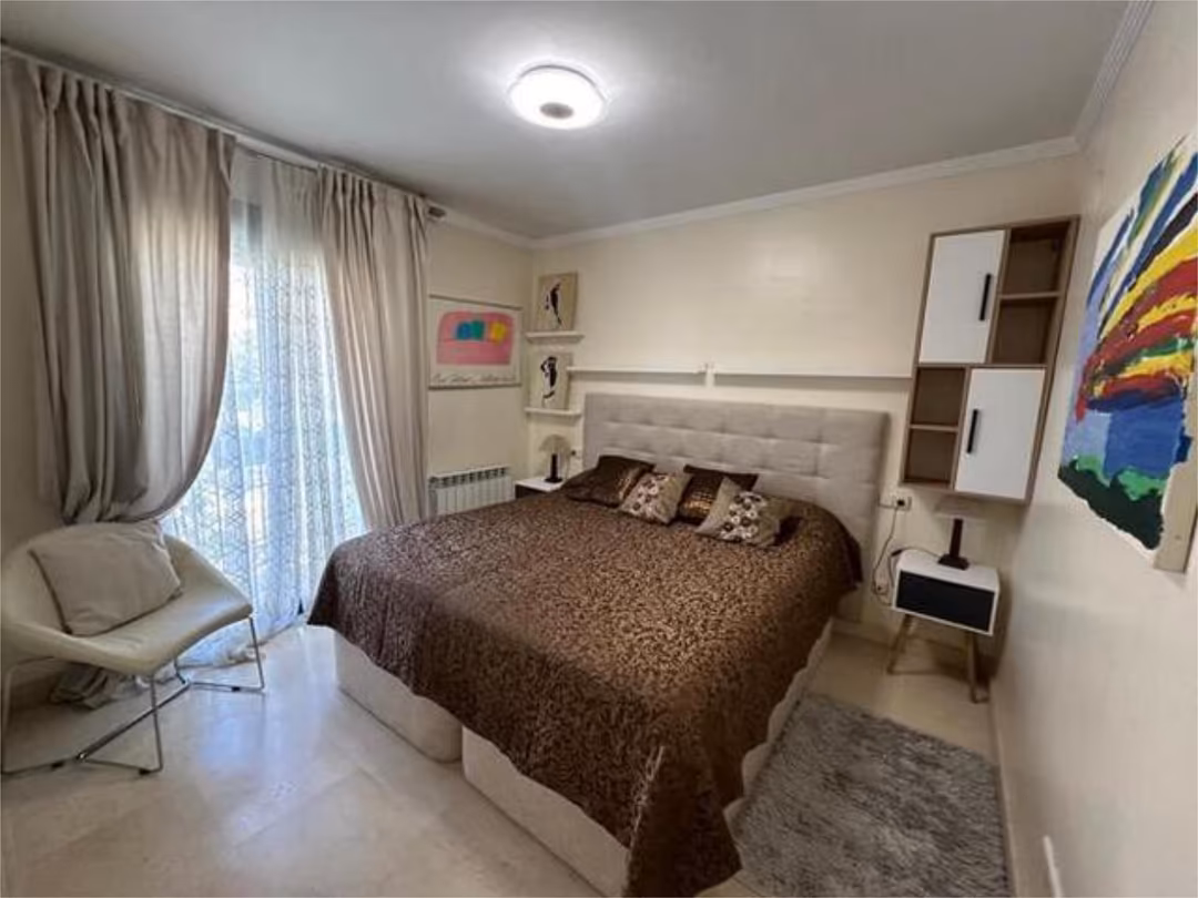 Apartamento en Nueva Andalucía - Foto 3