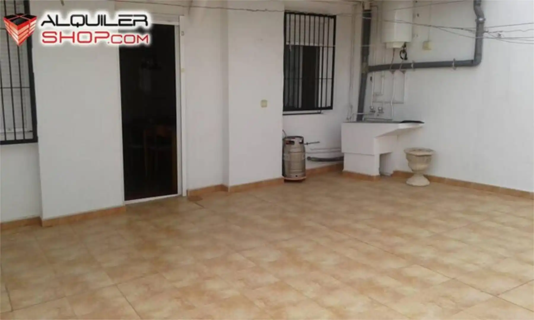 Piso en vivienda centro todo el edificio - Foto 6