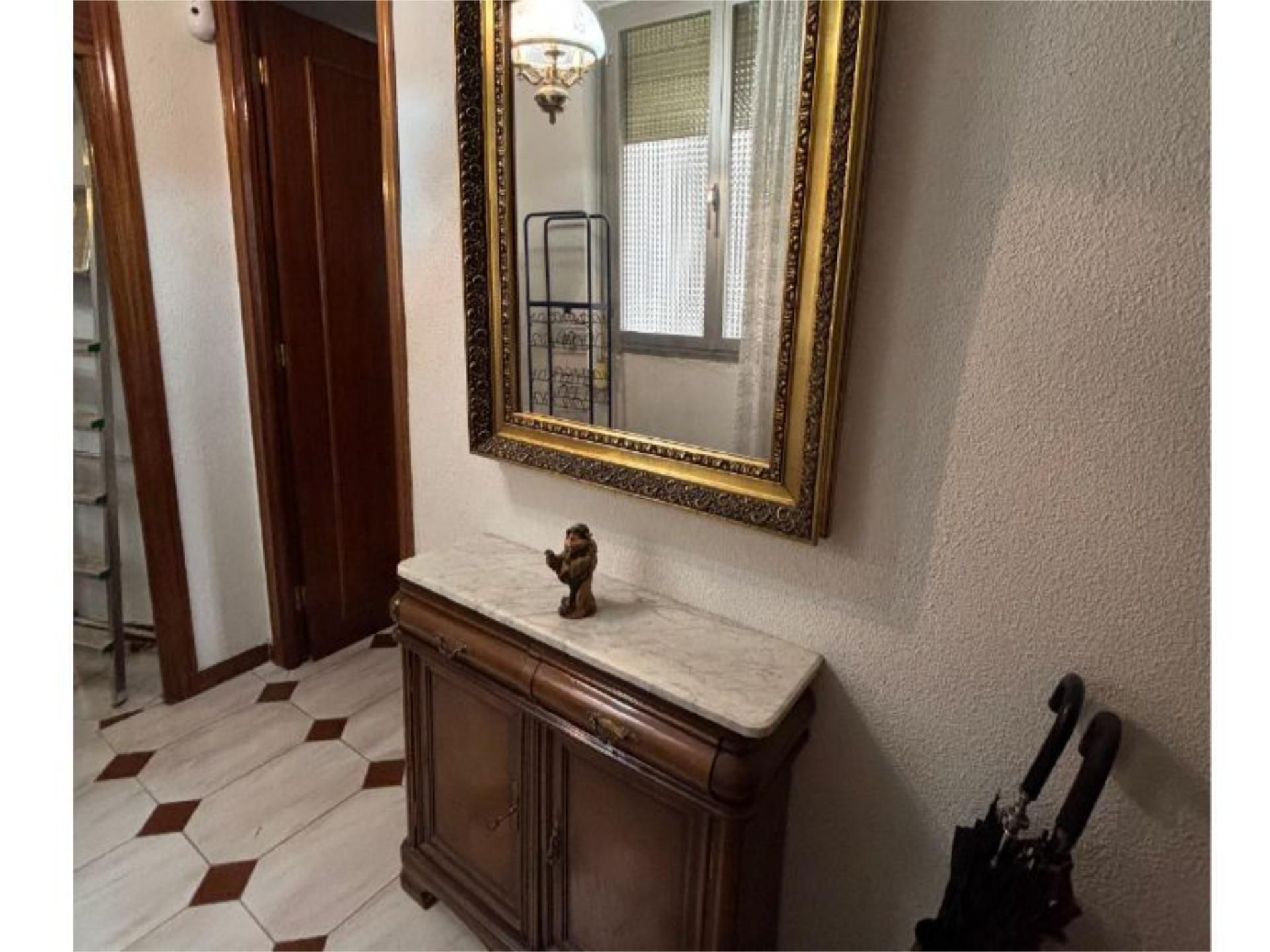 Piso en  Plaza de la Beata María Ana de Jesús 14 - Foto 2