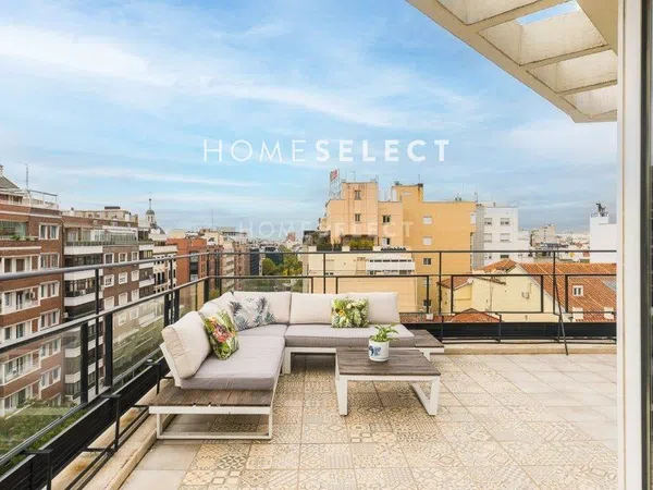 Ático en calle Velázquez