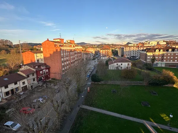 Piso en Calle Celleruelo, 63, La Pola Siero, La Pola Siero - Foto 2