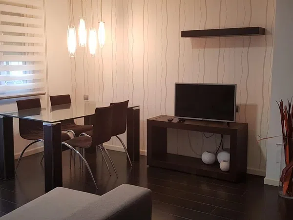 Piso en calle de Sant Vicent Màrtir, 244